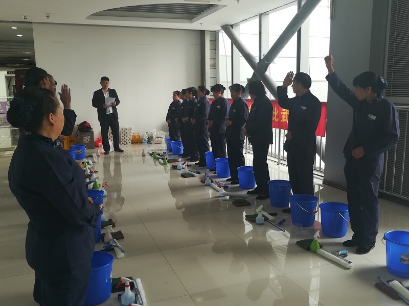 �B�T(m��n)��ȸ�Ӻ����������v��(ch��ng)�������ܴ����