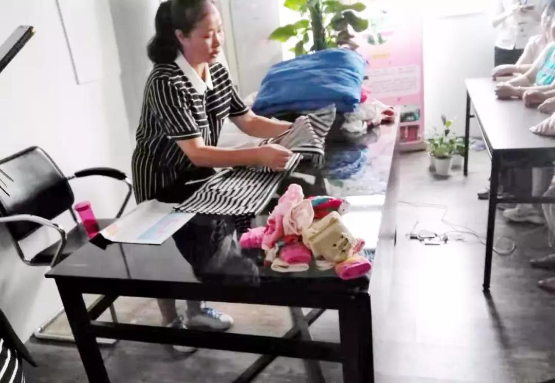 ��ķ��ɩ�ؠt����ɳ��B(t��i)����ȸ����ĩ��Ӗ(x��n)���cæ��